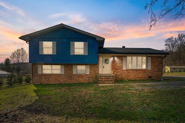 205 Danny Dr, Jasper, TN 37347