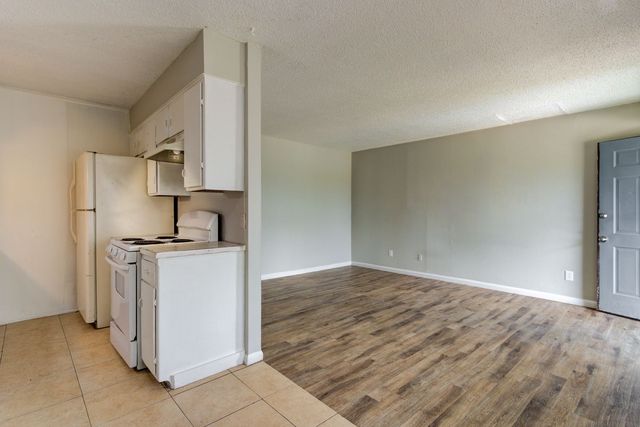 1511 Boston St #30, Fort Smith, AR 72901