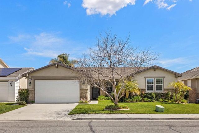 27186 Discovery Bay Dr, Sun City, CA 92585