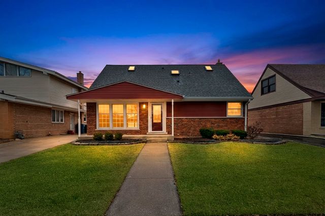 10025 Mulberry Ave, Oak Lawn, IL 60453