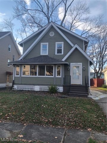 1438 Redwood Ave, Akron, OH 44301