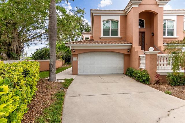 5405 46th Ct W, Bradenton, FL 34210