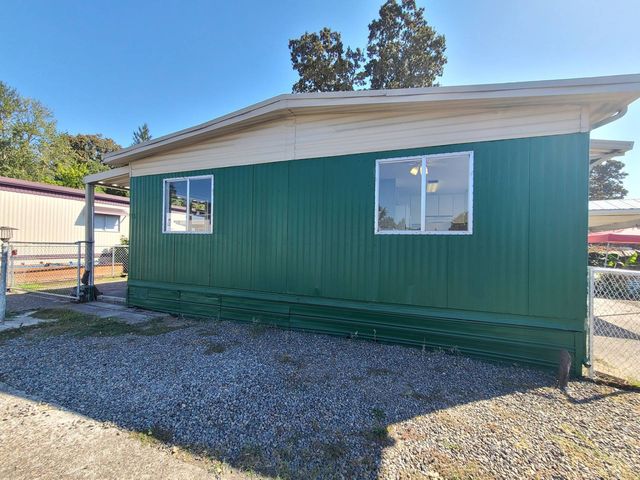 4424 SE Roethe Rd #33, Milwaukie, OR 97267