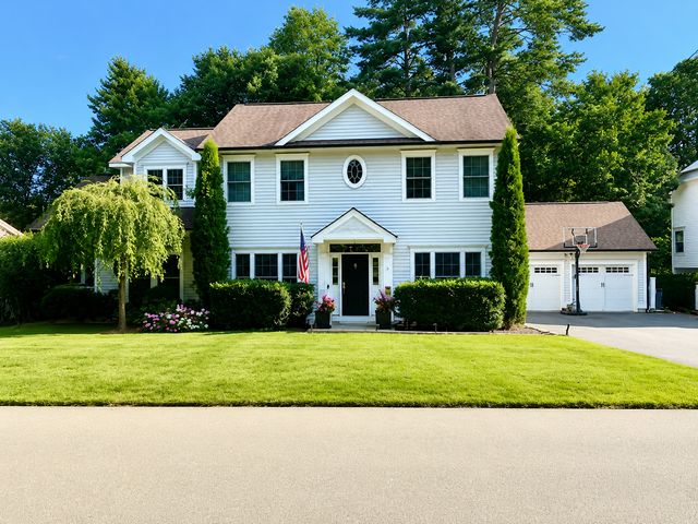 8 Jackson St, Cos Cob, CT 06807