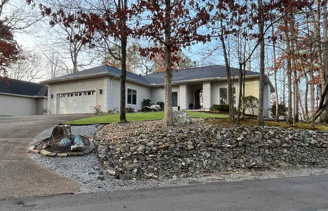 35 Hartura Way, Hot Springs, AR 71909
