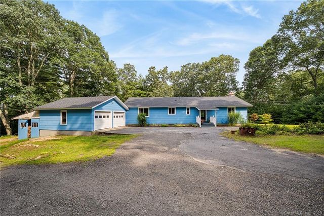 40 Mountain Rd, Mansfield, CT 06250