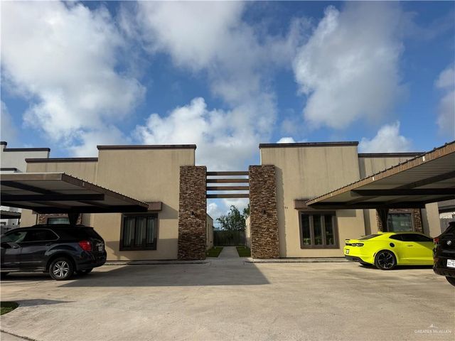 106 Teak Dr #4, Edinburg, TX 78541
