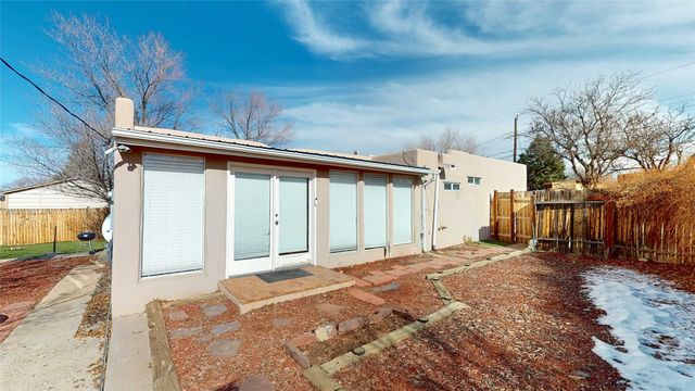 2508 Rosina St, Santa Fe, NM 87505