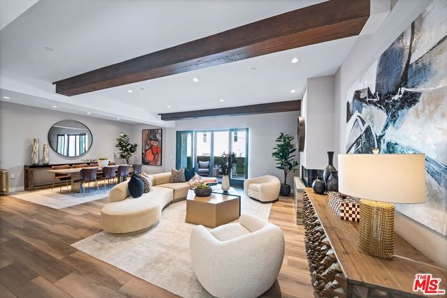 160 N  La Peer Dr #203, Beverly Hills, CA 90211