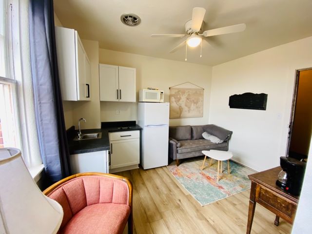 425 W  Main St #206, Lead, SD 57754