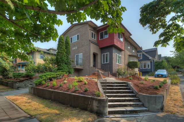 802 15th Ave #5, Seattle, WA 98122