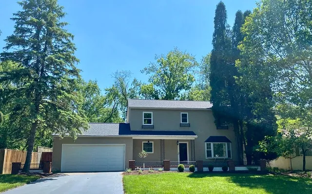 201 Chaucer Ct, Columbus, OH 43085