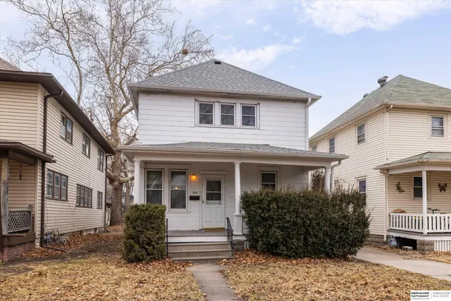 534 W  9th St, Fremont, NE 68025
