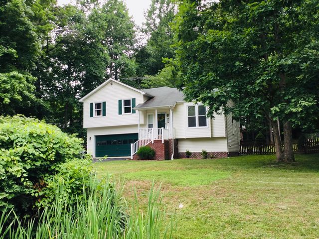 505 Halleck St, Fredericksburg, VA 22407