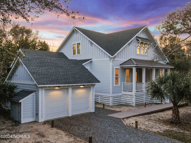 510 Currituck Way, Southport, NC 28461