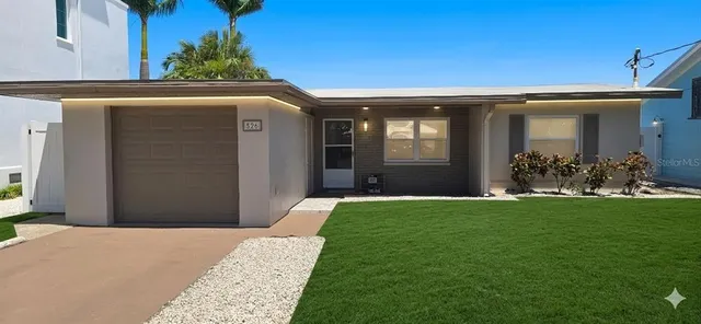 526 20th Ave, Indian Rocks Beach, FL 33785
