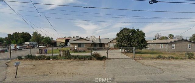 19474 Jurupa Ave, Bloomington, CA 92316