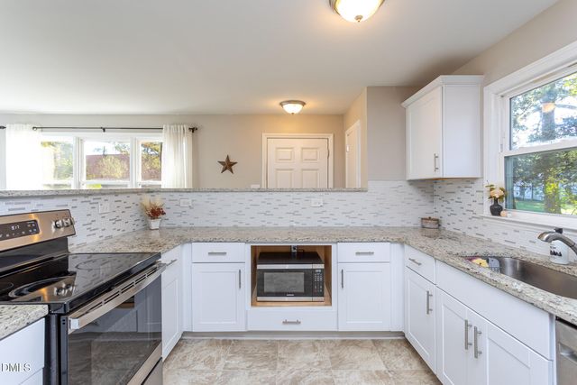 10222 S  Chestnut St, Middlesex, NC 27557