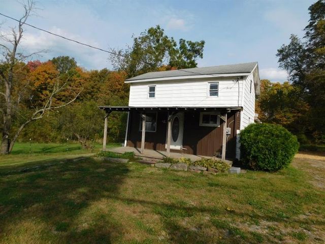 2286 Mercer West Middlesex Rd, West Middlesex, PA 16159