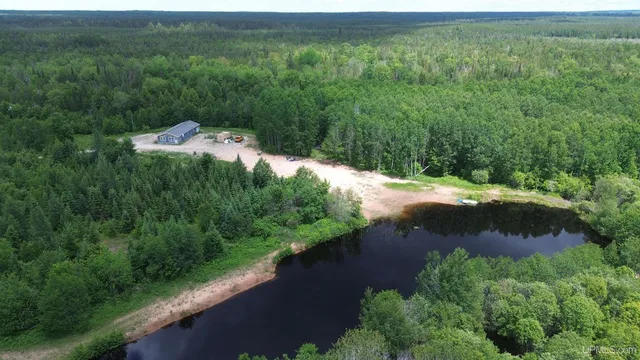 2124 N  State Hwy #M94, Manistique, MI 49854