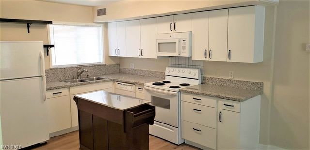 5118 Garden Ln #C, Las Vegas, NV 89119