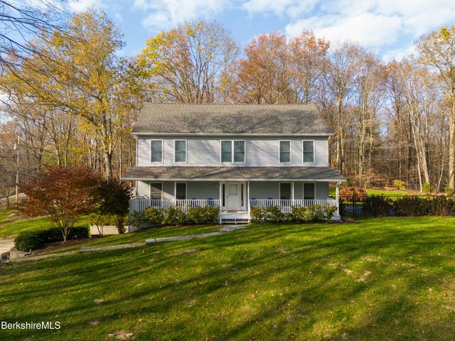274 Texas Hill Rd, Hillsdale, NY 12529