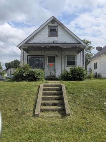 801 W  10th St, Marion, IN 46953