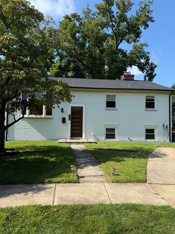 5628 Alta Vista Rd, Bethesda, MD 20817