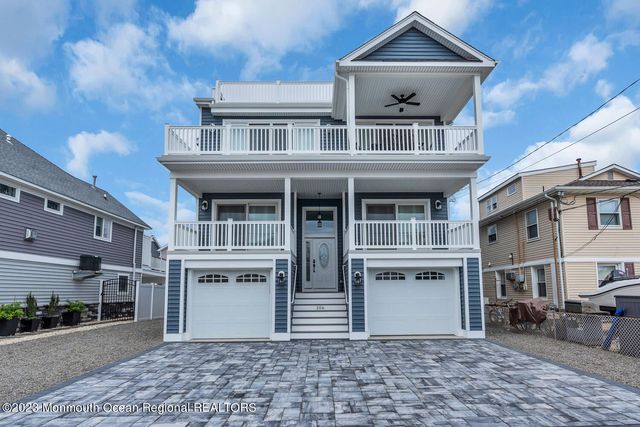 106 8th Ave, Seaside Park, NJ 08752