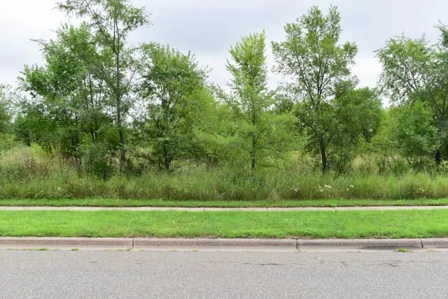 1406 23rd St SE, Saint Cloud, MN 56304