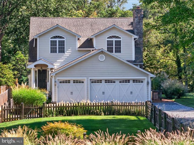 971 Phillips Dr, Arnold, MD 21012