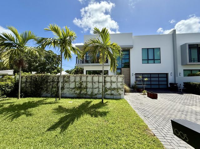 1005 NE 9th Avenue, Delray Beach, FL 33483