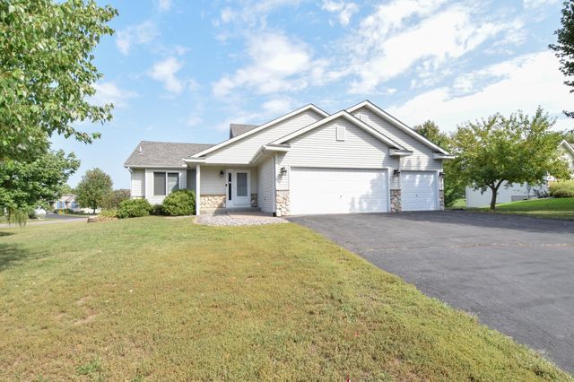 12812 295th St, Lindstrom, MN 55045