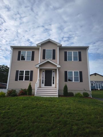 961 Wood St, Fall River, MA 02721