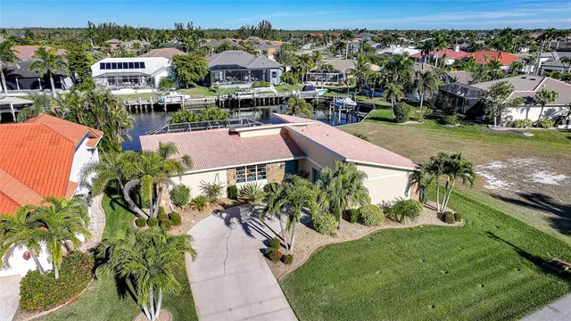 3536 Di Leuca St, Punta Gorda, FL 33950