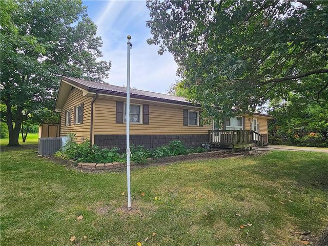 126 Oak Haven Dr, Richmond, KS 66080