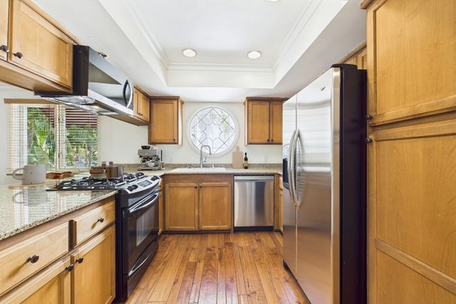 1430 N  Harper Ave #301, West Hollywood, CA 90046