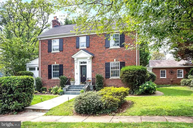 3800 Garrison St NW, Washington, DC 20016