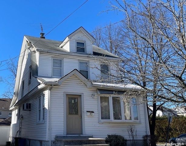 70 Colonial Road, Floral Park, NY 11001