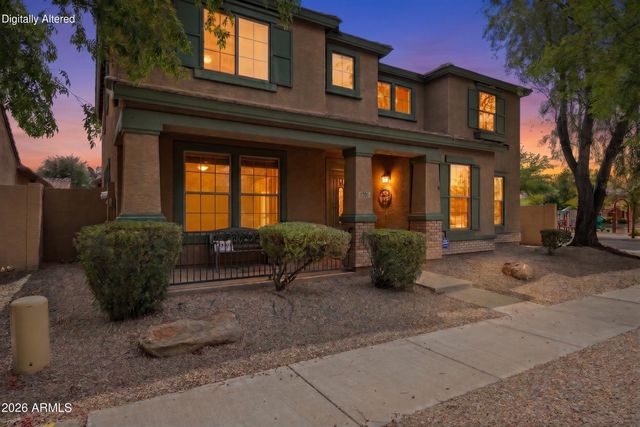 1709 S PENROSE Drive, Gilbert, AZ 85295