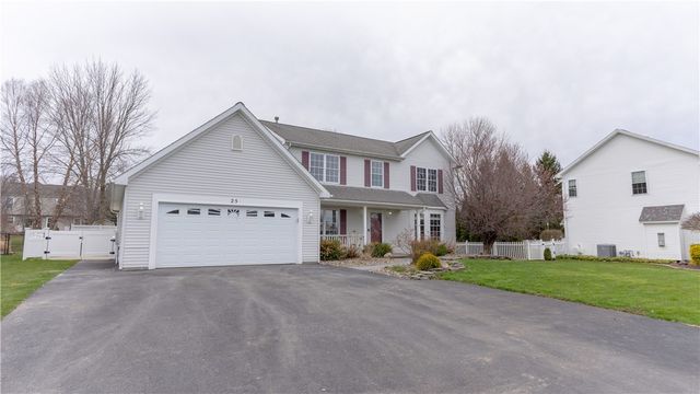 25 Golden Eagle Lndg, Rochester, NY 14612