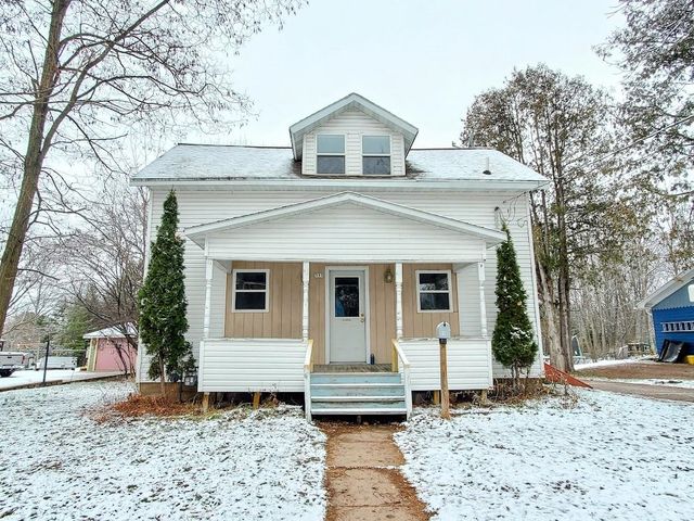 111 N  12th St, Clintonville, WI 54929