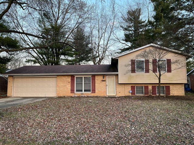 5598 Chateau Way, Fairfield, OH 45014