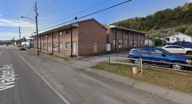 305 Walden Ave #3, Tiltonsville, OH 43963