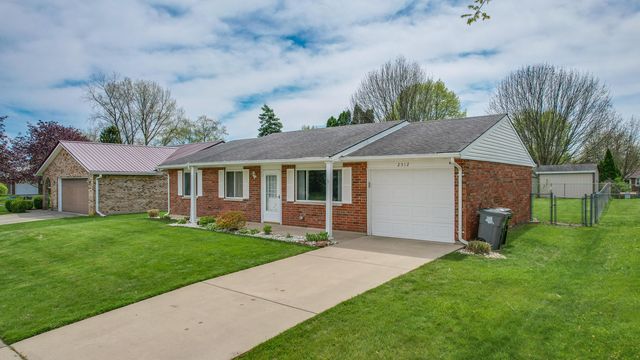 2512 Glenmore Ct, Troy, OH 45373