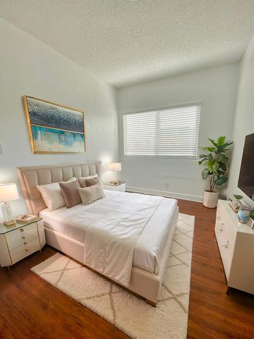 2921 Van Buren Pl #2921, Los Angeles, CA 90007