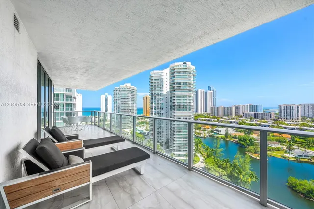 330 Sunny Isles Blvd #5-1708, Sunny Isles Beach, FL 33160