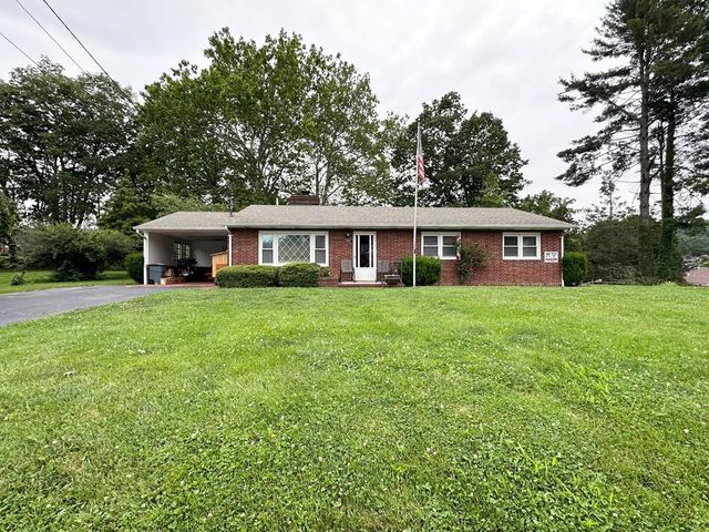 1337 Highland Dr, Marion, VA 24354