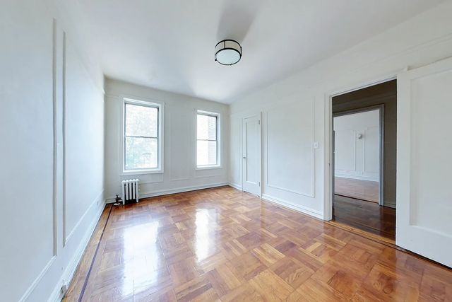 30 Daniel Low Ter #36, Staten Island, NY 10301