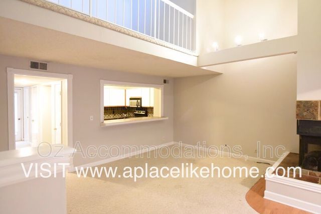8741 W  106th Ter #54, Overland Park, KS 66212